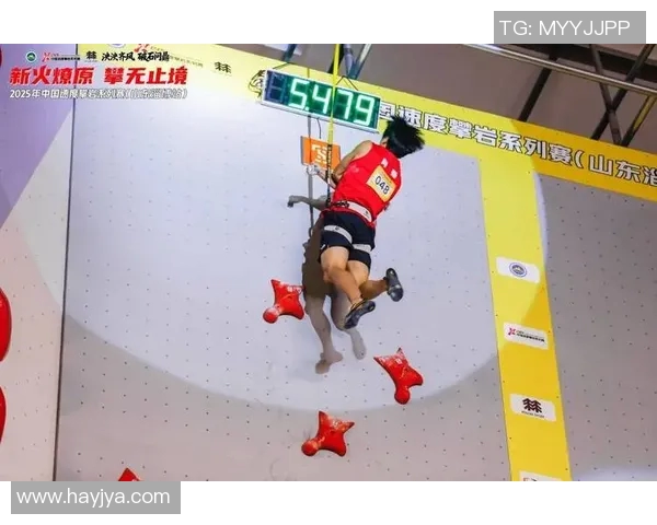 重庆攀岩队创下新纪录速度排名再创新高引发热议