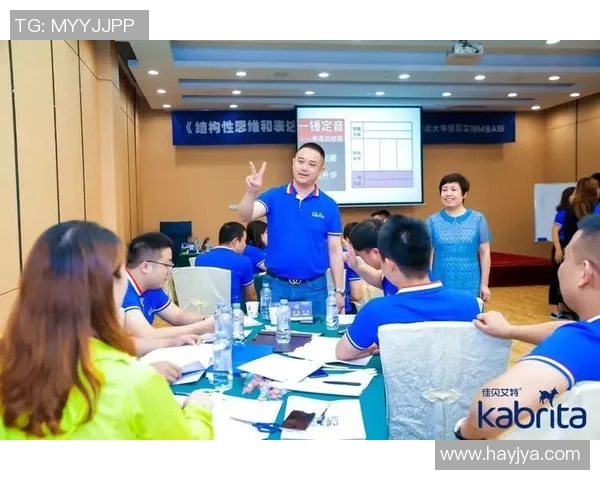 上海攀岩队创新盯防策略助力竞技水平提升与团队协作优化