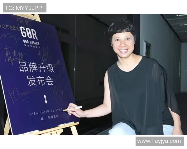 周丽的滑板人生:从初心到巅峰的深度对话与成长故事 周丽的滑板人生:从初心到巅峰的深度对话与成长故事