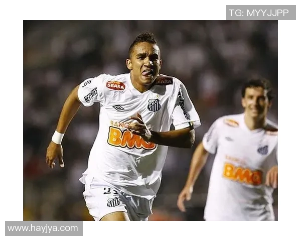 达尼洛：从足球新星到世界舞台的闪耀之星