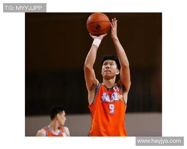 高诗岩：从青年才俊到篮球场上的新星崛起之路与未来展望