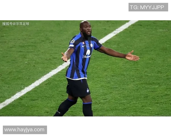 卢卡库在国际赛场的崛起与挑战解析及其对足球未来的影响